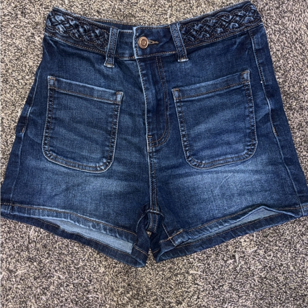Celebrity Pink Blue Jean Shorts High-Waisted Cuffed Hem